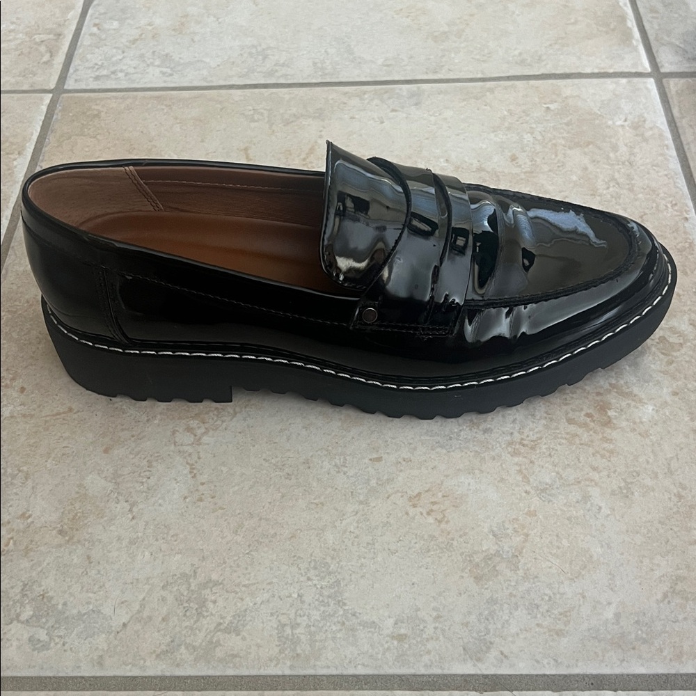 Women's Cassandra Loafer - Picture 4 of 8